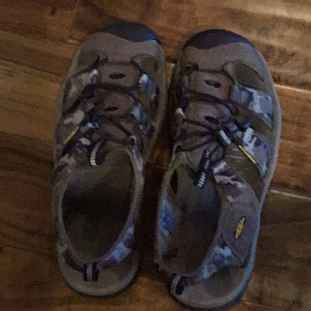 Brand new  cameo keen waterproof sandal